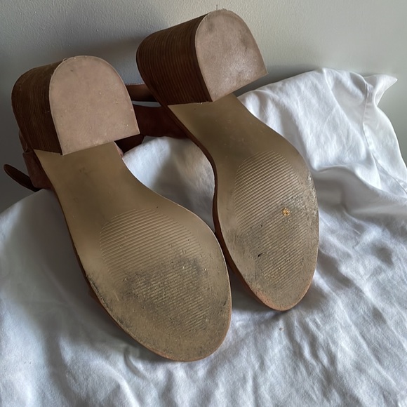 STEVE MADDEN brown block heels - Picture 4 of 4